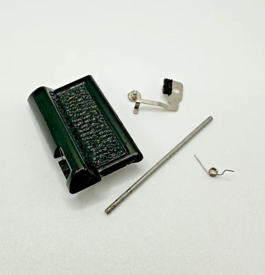 Porta de bateria programa genuína Canon A-1, AT-1, AE-1, AE-1 com dobradiça, mola - OEM - Imagem 1 de 3