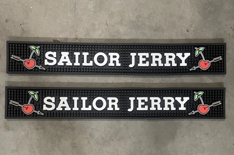 Juego de 2 alfombrillas de riel de barra de ron especiado The Original Sailor Jerry nuevas Foto 1 de 1