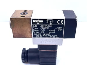 TRAFAG PICOSTAT  9B0.2079  Pressure Switch  1..16 kg/cm2,  manifold mount - Picture 1 of 3