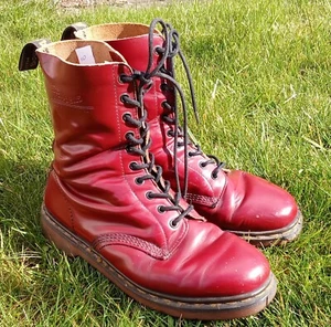 DR MARTENS - Cherry red leather boots - 10 Hole - Size 10 Made in England - Picture 1 of 9