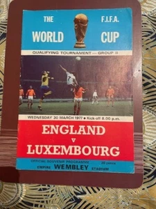England v Luxembourg FIFA World Cup Qualifier Group II Programme 30/3/77 - Picture 1 of 4