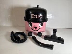 Aspiradora De Juguete Henry Hetty Aspiradora Hetty - Aspiradora De Juguete Rosa - Imagen 1 de 7