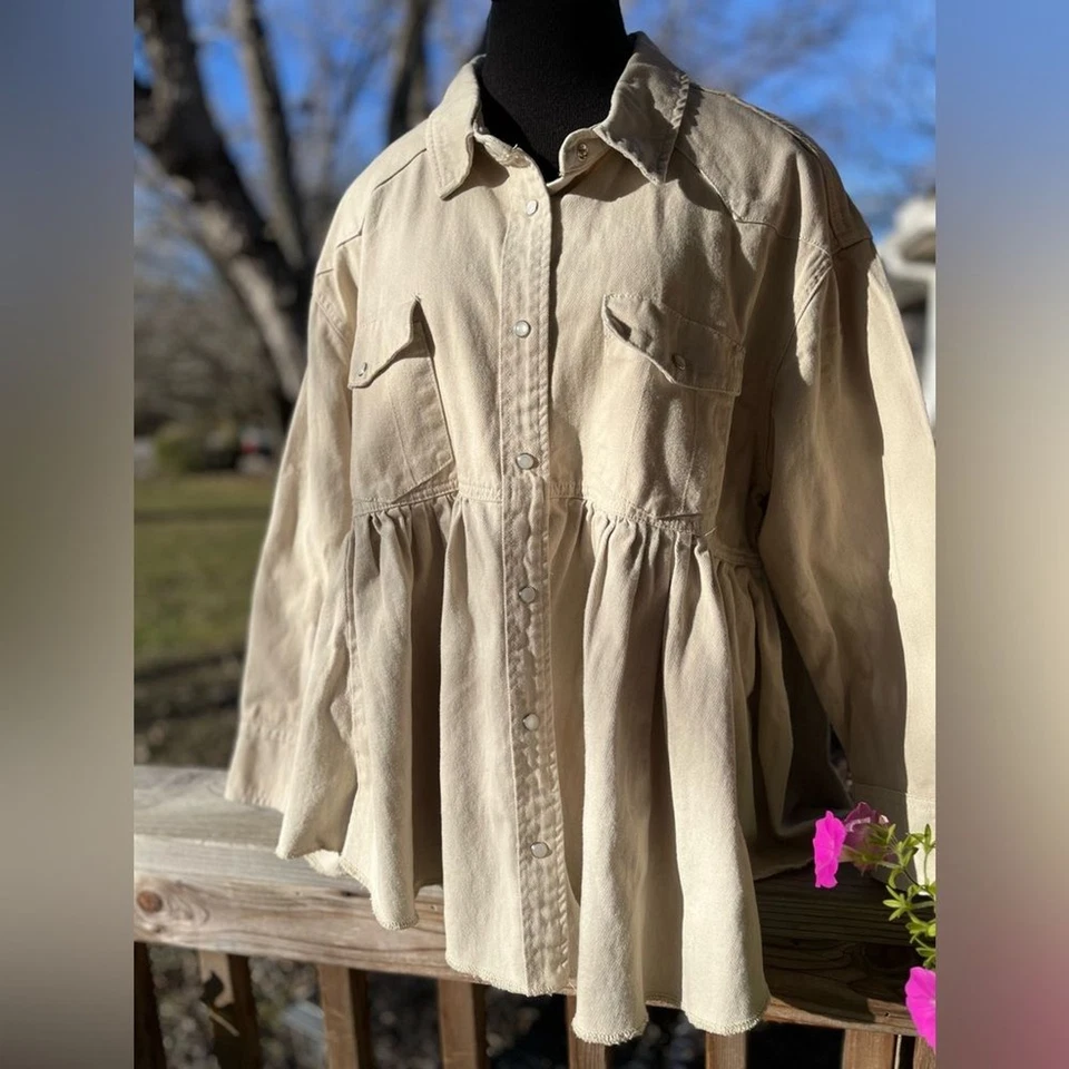 143 Story by Line Up Marie Chambray Beige Baby Doll Snap Button Shirt Jacket 2X - Image 1 of 4