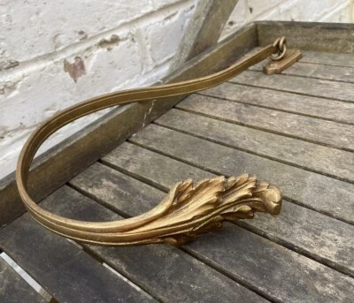1800 French Gilt Bronze Curtain Tie Back Holder Acanthus Louis XV Embrace Drape - Image 1 of 4