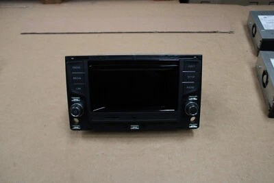 VW Golf Sportsvan Composition Color Radio SD MIB2 Bluetooth DAB  510035869 C - Bild 1 von 4