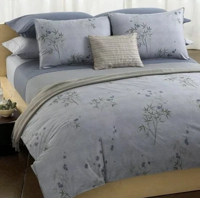 Calvin Klein Hyacinth Bamboo Flowers Queen Duvet Cover Purple Italy Cotton VGC - Image 1 of 4