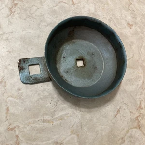Blue Metal Oil Filter Cup Style 1/2” Socket Wrench 4” Diameter - Picture 1 of 6
