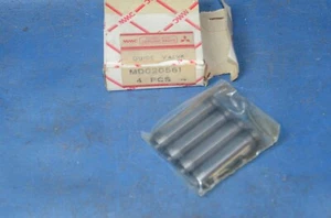 NOS Mitsubishi Caterpillar Gabelstapler Auslass Ventilführung MD020561 4G63 4G64 4G33 - Bild 1 von 6