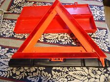 .Warning Triangle Kit model 1005