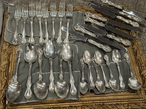 WESTMORLAND GEORGE & MARTHA STERLING SILVER FLATWARE SET 32 PCS FORK KNIFE SPOON Cover