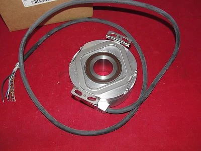 Heidenhain ECN 113 2048 01-58 ID: 528 100-03 Encoder - Image 1 of 2