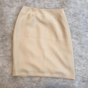 Kate Hill Light Tan Academia Corporate Career Essentials Pencil Skirt Size 4 - Picture 1 of 13