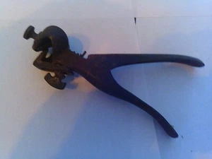 Vintage Saw Blade Setter Manufacturer Unknown - Picture 1 of 3