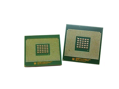 Intel Xeon 2.4 GHz SL73L (PAIR) - Socket 604 - Image 1 of 2