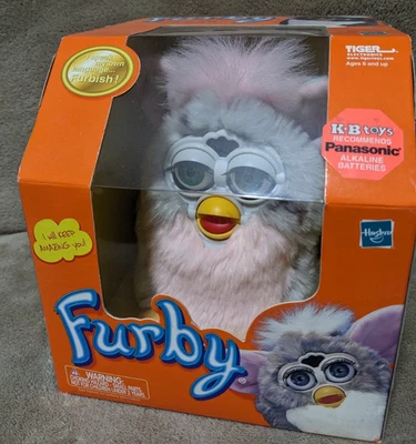 NUEVO EN CAJA 2001 Furby 57037 Gris/Rosa Manchas Negras Leopardo C022C1829B Ojos Verdes Foto 1 de 4