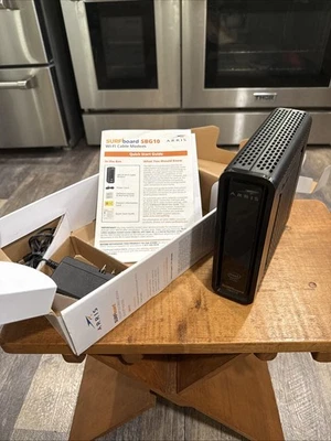 ARRIS Surf DOCSIS 3.0 Cable Modem WiFi ROUTER SBG10 DOCSIS 3.0 Router - Image 1 of 4