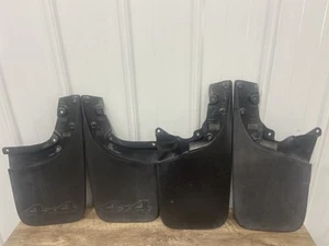 Genuine Toyota Tacoma Complete 4x4 Mud Guard Flap Set OE OEM 2012-2015 - Bild 1 von 14