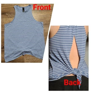 Camisa Yogalicious Mujer Abierta Tieback Tank Azul Y Blanco Rayas Talla Med - Imagen 1 de 8