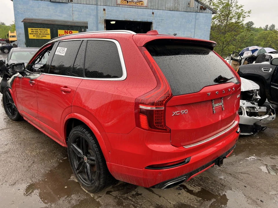 Cuarto de cristal/ventana VOLVO XC90 izquierda 16 17 18 19 20 21 22 Foto 1 de 1