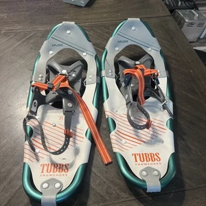 Tubbs Xplore  21 Unisex Snowshoes Crampon  ArcTec Decking Used    FREE SHIPPING - Picture 1 of 16