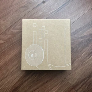 New Ubiquity UniFi 6 U6-Lite-US Compact Ceiling-Mounted WiFi 6 AP - Bild 1 von 3