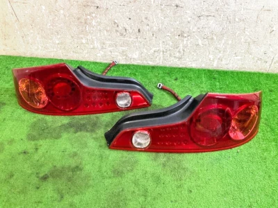 Nissan V35 CPV35 Infiniti G35 Tail Lights Rear Lamps set JDM - Imagem 1 de 4