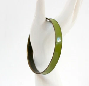 Bracelet jonc en laiton émaillé vert olive - Picture 1 of 7