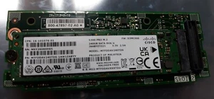 Genuine 2x Cisco S300 PRO M.2 240GB SATA Server SSD w/ SSD Adapter 800-47897-02 - Afbeelding 1 van 2