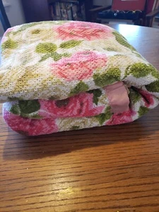 Coperta termica vintage bordo raso doppia / rosa e verde rose sintetiche - Foto 1 di 12