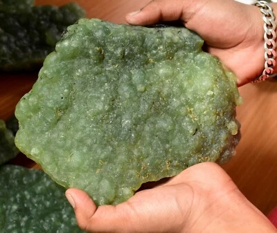 Piedra de energía metafísica de gran tamaño áspera prehnita verde natural de 2240 gramos 1822 Foto 1 de 4