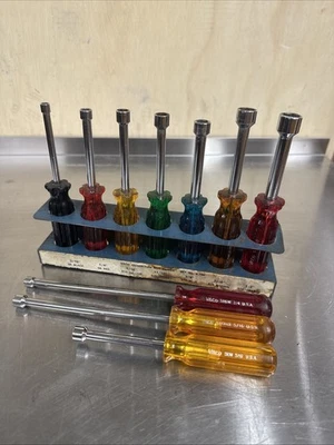 Juego de destornilladores de tuercas VACO 10 piezas 3/16 a través de 1/2 vintage con soporte de metal S-700 Foto 1 de 4