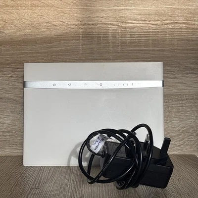 Huawei B525-23a 4G Router Wireless LTE Cat 6 WiFi 2.4G & 5G (LOCKED) - Image 1 of 4