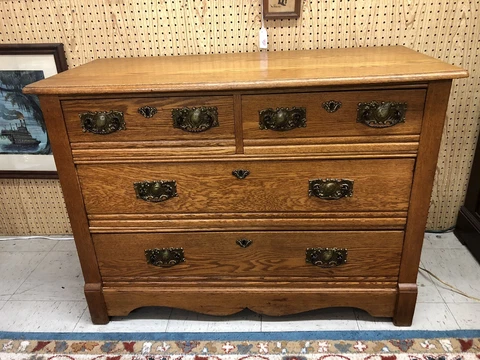 Oak dresser two over two Cover