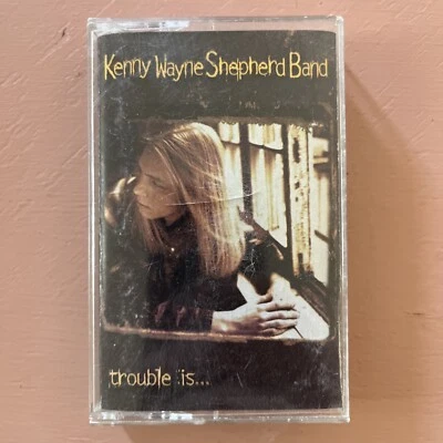 Kenny Wayne Shepherd  Trouble Is... 1997 Audio Cassette Revolution 9 24689-4 — 第 1/4 张图片
