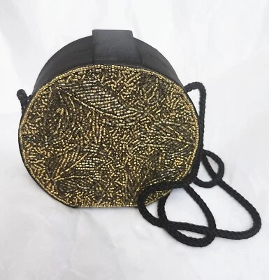 Bolso de noche vintage Oscar De La Renta pequeño redondo pastillero bolso con cuentas  Foto 1 de 4