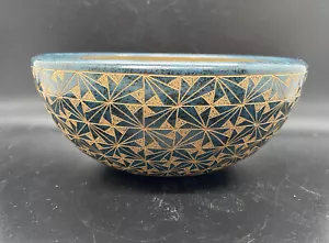 Handmade Blue & Tan Pottery Bowl made in Nicargua Handcarved Geometric Design - Picture 1 of 3