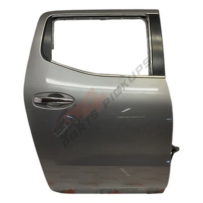 Nissan Navara NP300 2016 lado del conductor puerta trasera desnuda 2016-2023 Foto 1 de 4