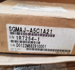 1pz servomotore nuovo SGMAJ-A5C1A21 di DHL o FedEX - Foto 1 di 1