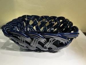 Vintage Woven Denmark Tools For Cooks  Stoneware Bread Basket Cobalt 10x9x4.5 - Picture 1 of 12