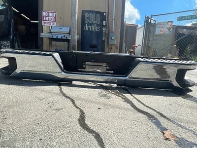 Rear Bumper Assembly CHROME BUMPER W/SIDE STEPGMC SIERRA 3500 20 21 22 23 24 25 — 第 1/4 张图片