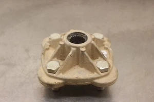 2005 Polaris Trail Boss 330 REAR BACK WHEEL RIGHT HUB H136 - Picture 1 of 7