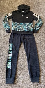 Victoria’s Secret PINK Bling Sweatsuit Women’s MEDIUM Tropical Print Sequins - Picture 1 of 4