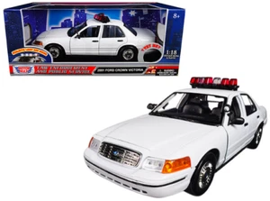 Ford Crown Victoria Police Ca 2001 r Motormax 1/18 Diecast Model Car - Picture 1 of 3