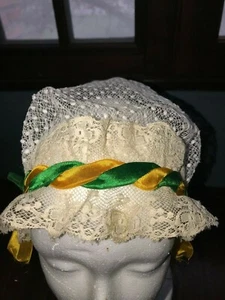 Ancienne coiffe / bonnet de Sainte Catherine N° 1 - Picture 1 of 6