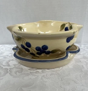 Rommel Nueva for Saparna 2 Pc. Colander Vintage Berry Bowl - Picture 1 of 7
