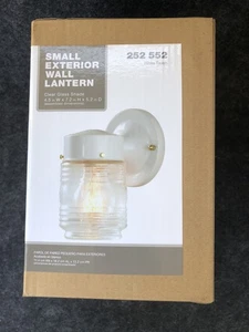 Kleine Außenwandlaterne weiß Klarglasschirm 252 552, NEU - Bild 1 von 4