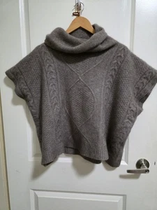 MERINO SNUG Merino Wool + Possum Fur Poncho S/M Neutral - Picture 1 of 6