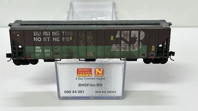 Micro-Trains N 099 44 091 Burlington Northern Evans 3 bay covered hopper #456334 - Image 1 of 2