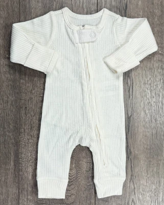 Ropa de bebé niño nuevo sin etiquetas Carter's prematuro acanalado blanco conjunto Foto 1 de 3