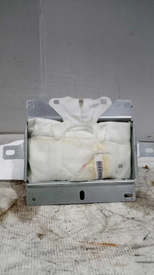 Bolsa de aire derecha pasajero tablero pasajero compatible 06-07 INFINITI QX56 483814 Foto 1 de 4